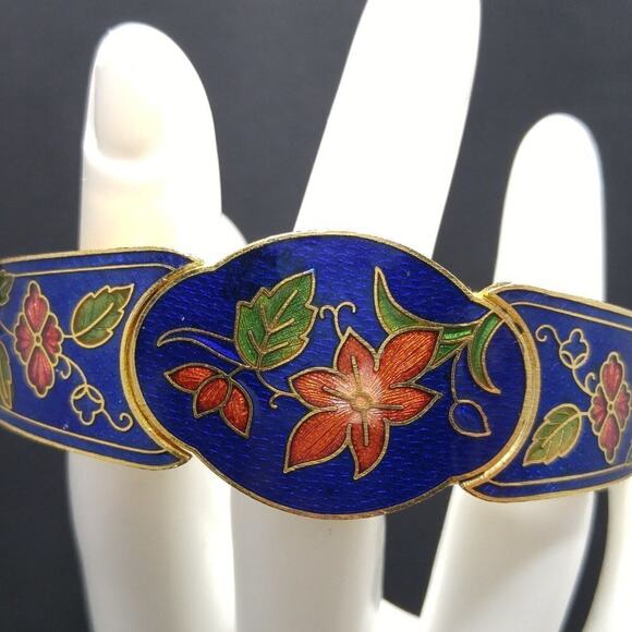 Vintage Cloisonne Blue Enamel Red Flower Bracelet, Hinged, 1970s, 7 Inches - Picture 9 of 10